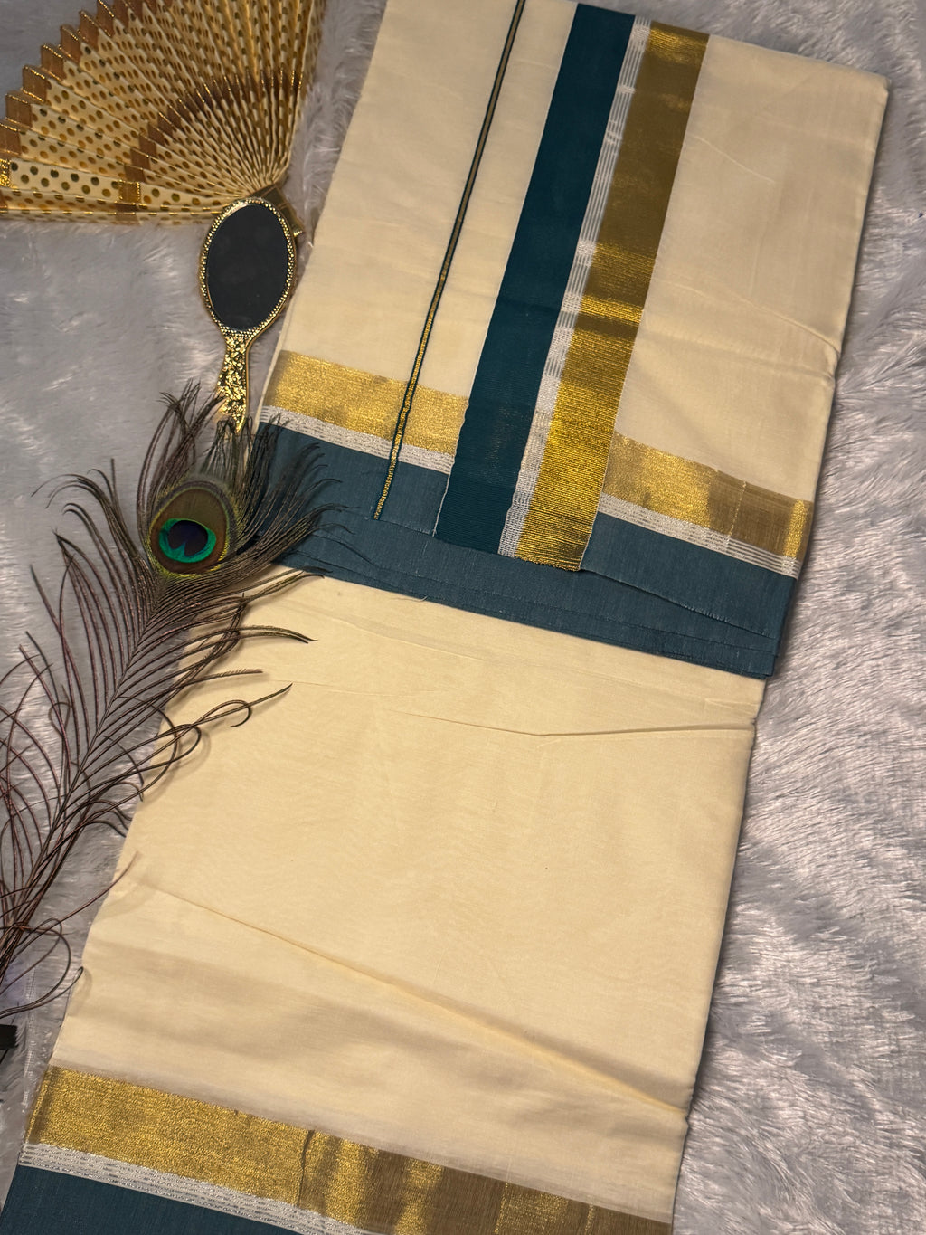 Premium Cotton Kerala Kasavu Saree with Mixed Zari & Color-Block Border