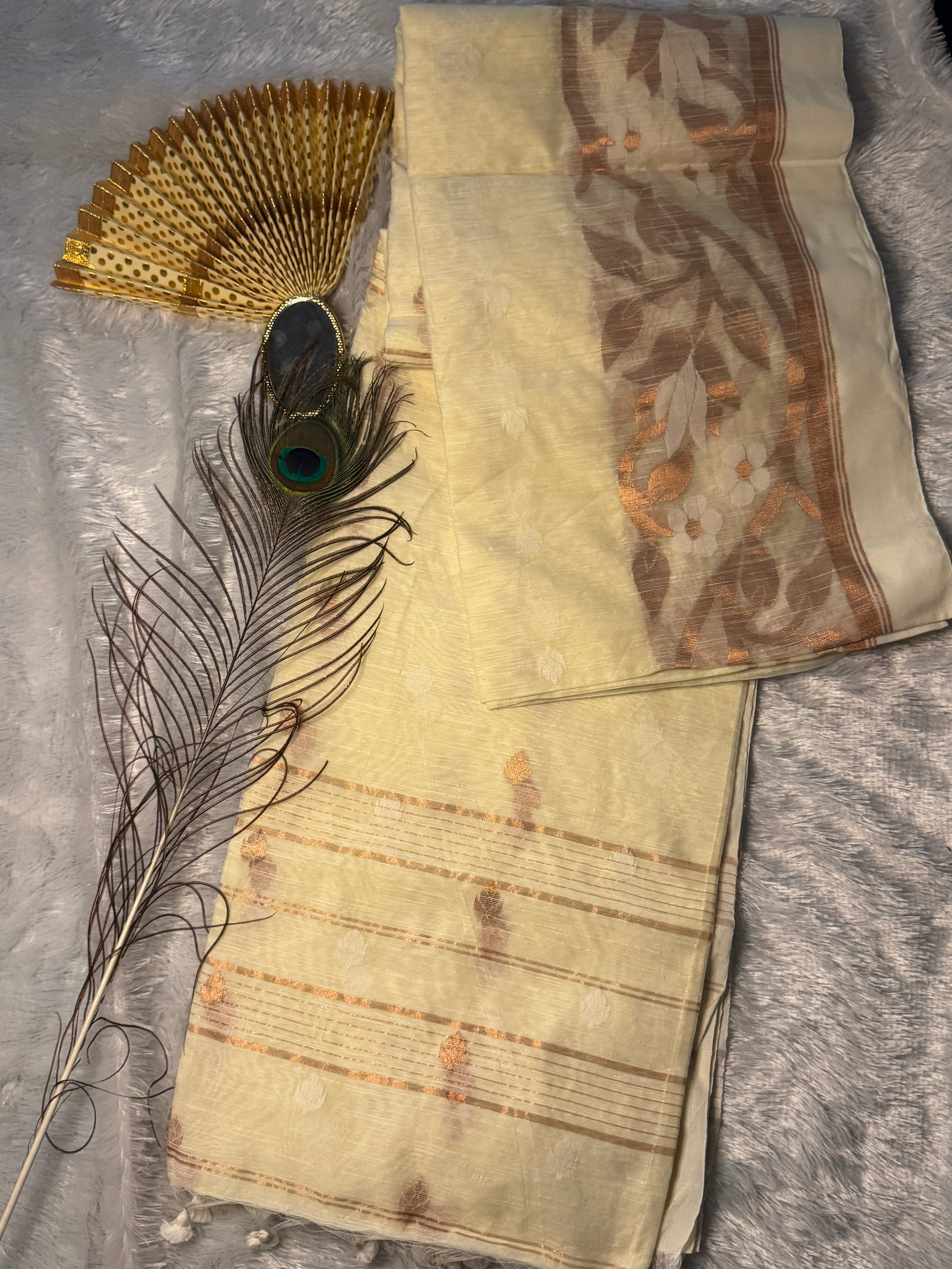 Premium Handloom Cotton Kasavu Saree with Copper-Gold Floral Motifs