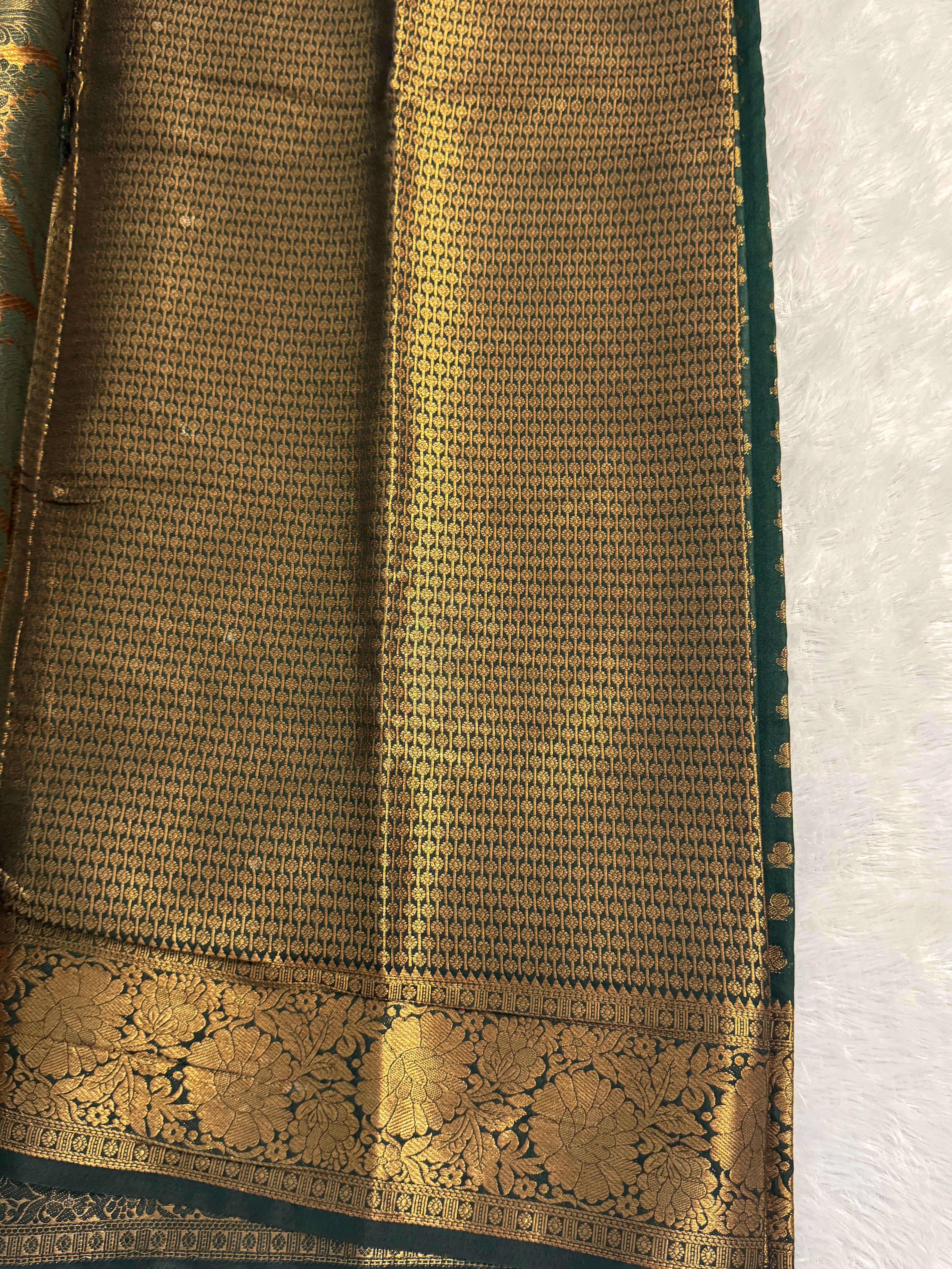 Rich Emerald Green Semi Banarasi Silk Saree with Heavy Gold Pallu & Tassels