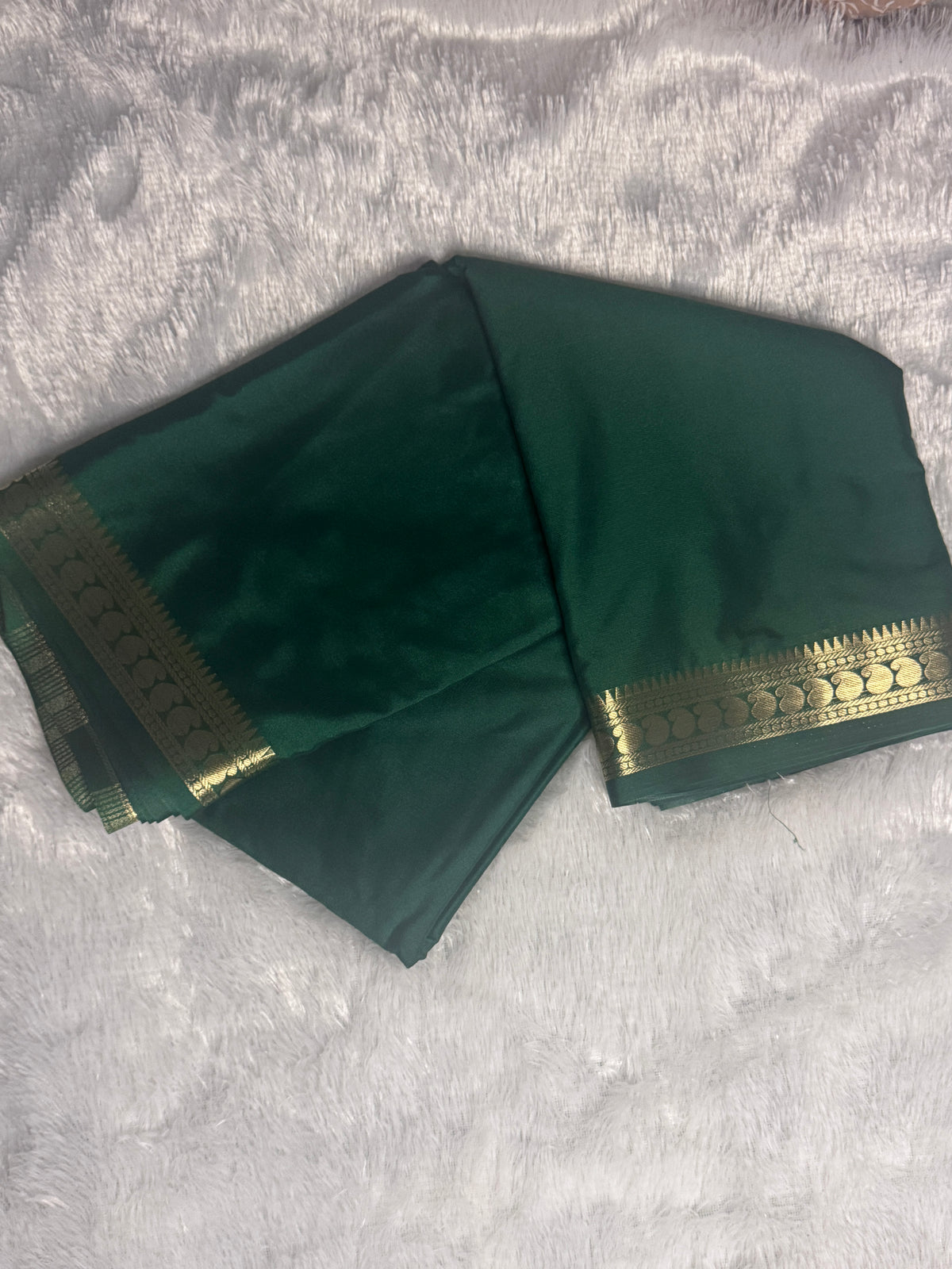 Mysore Silk Saree with Gold Zari Coin Border & Zari Stripe Pallu
