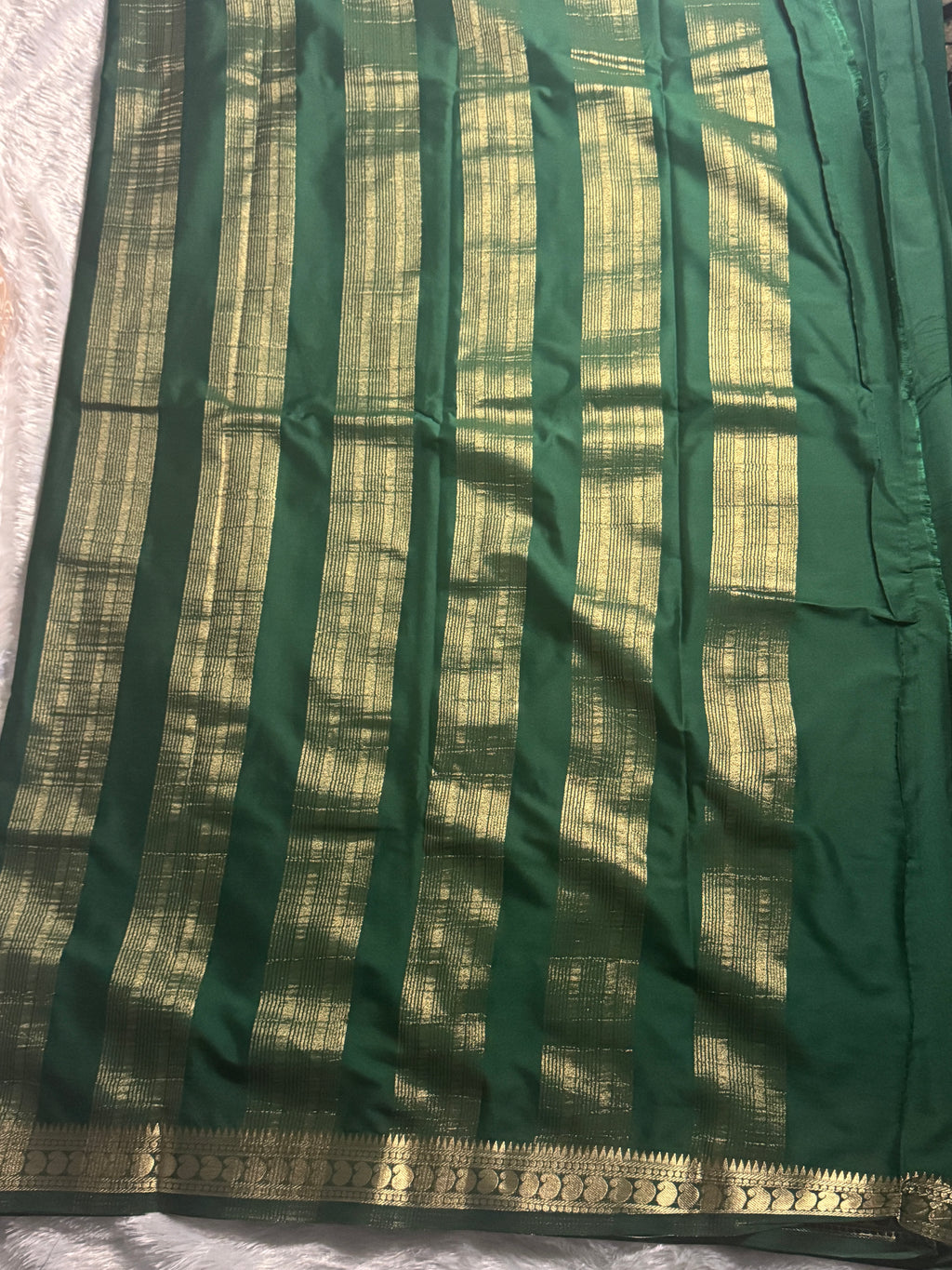 Mysore Silk Saree with Gold Zari Coin Border & Zari Stripe Pallu