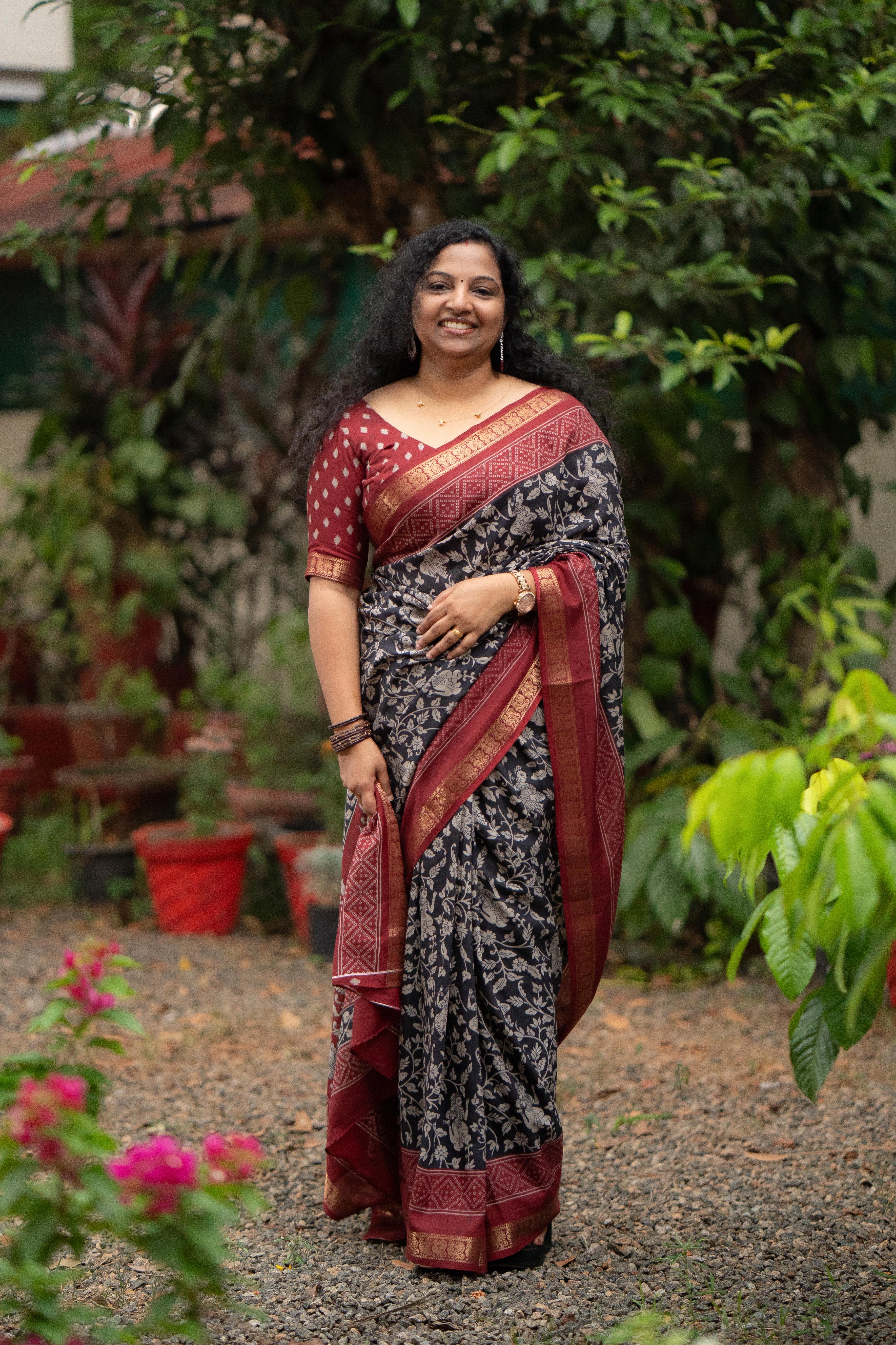Mangalagiri Soft Silk Saree in Jet Black and Maroon with Zari Border