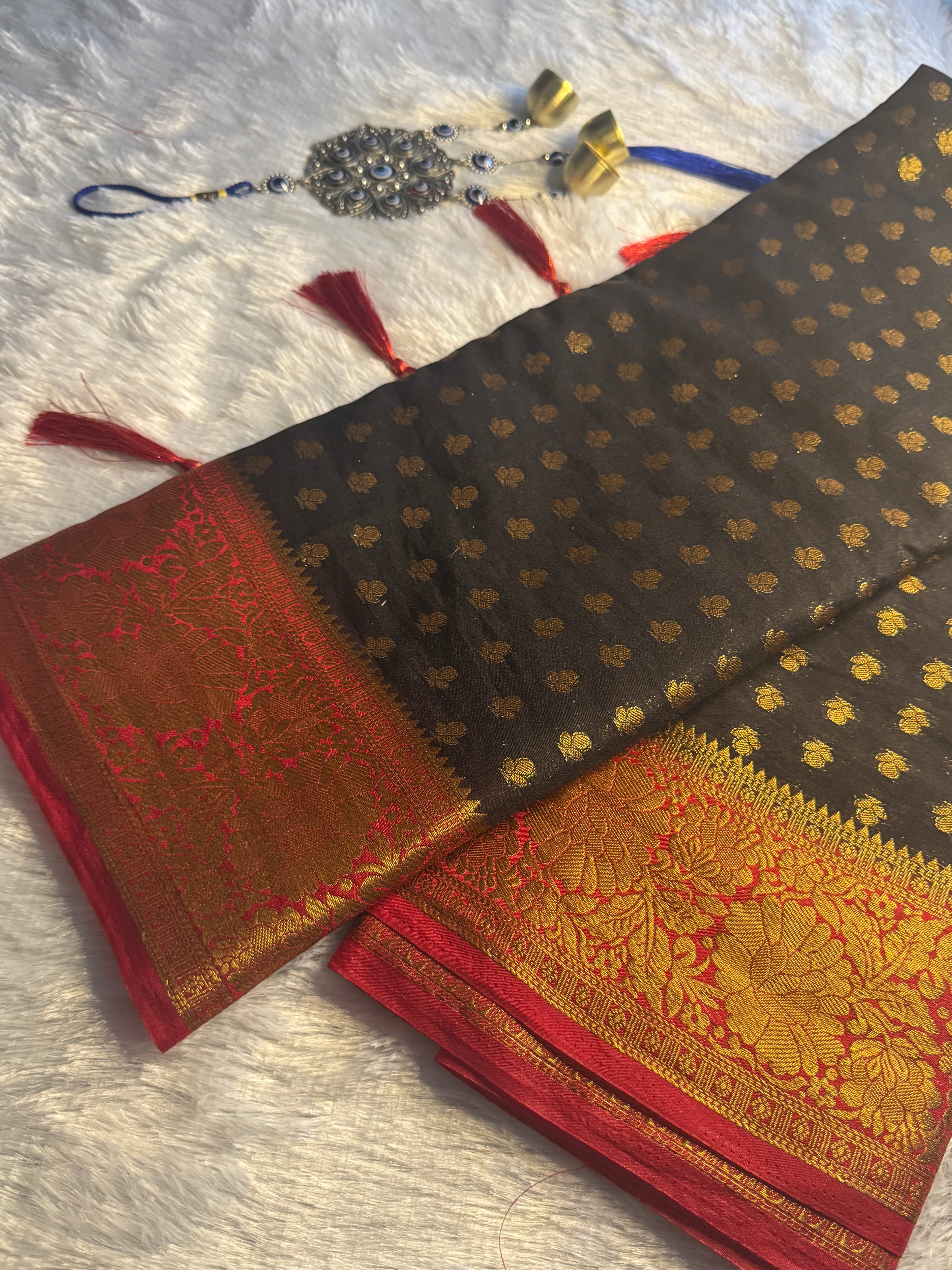 Semi Banarasi Saree