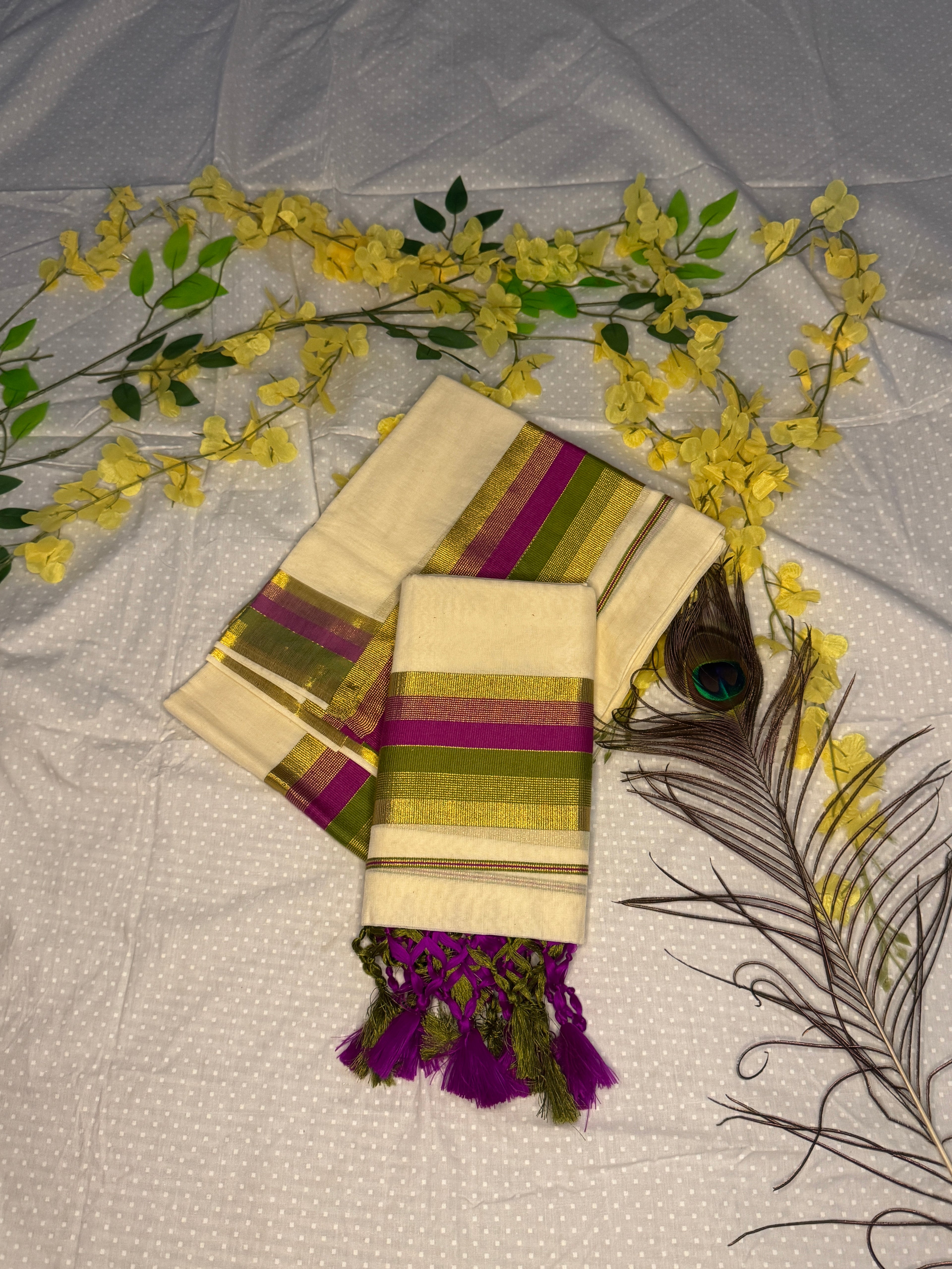 Kasavu Mundu