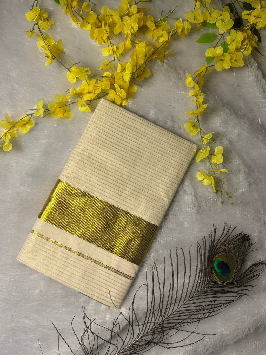 Kasavu Saree