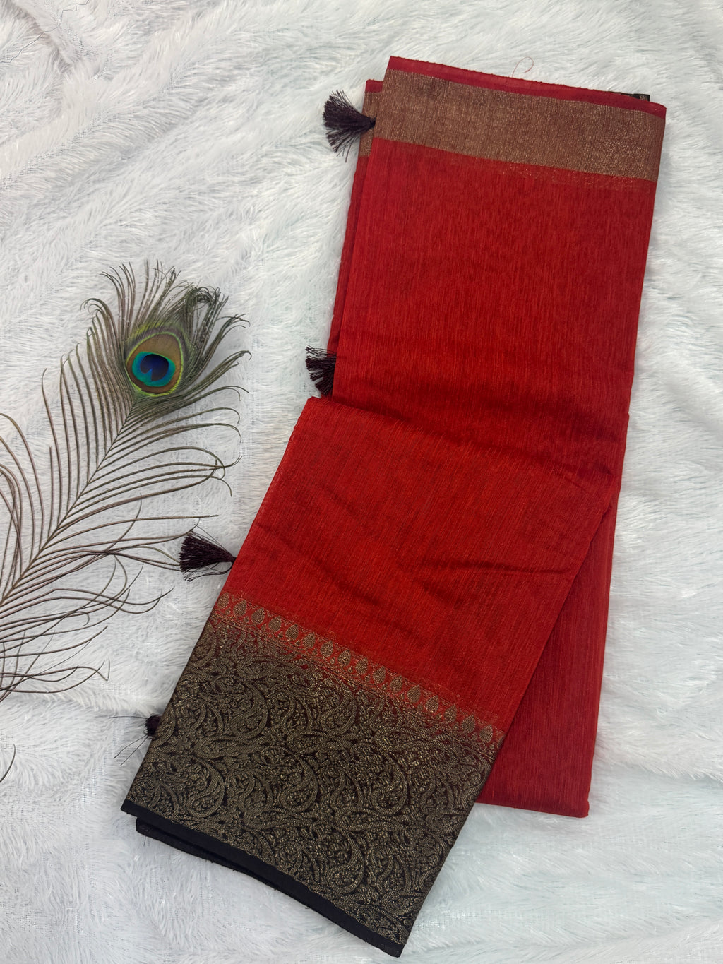 Semi Linen Saree