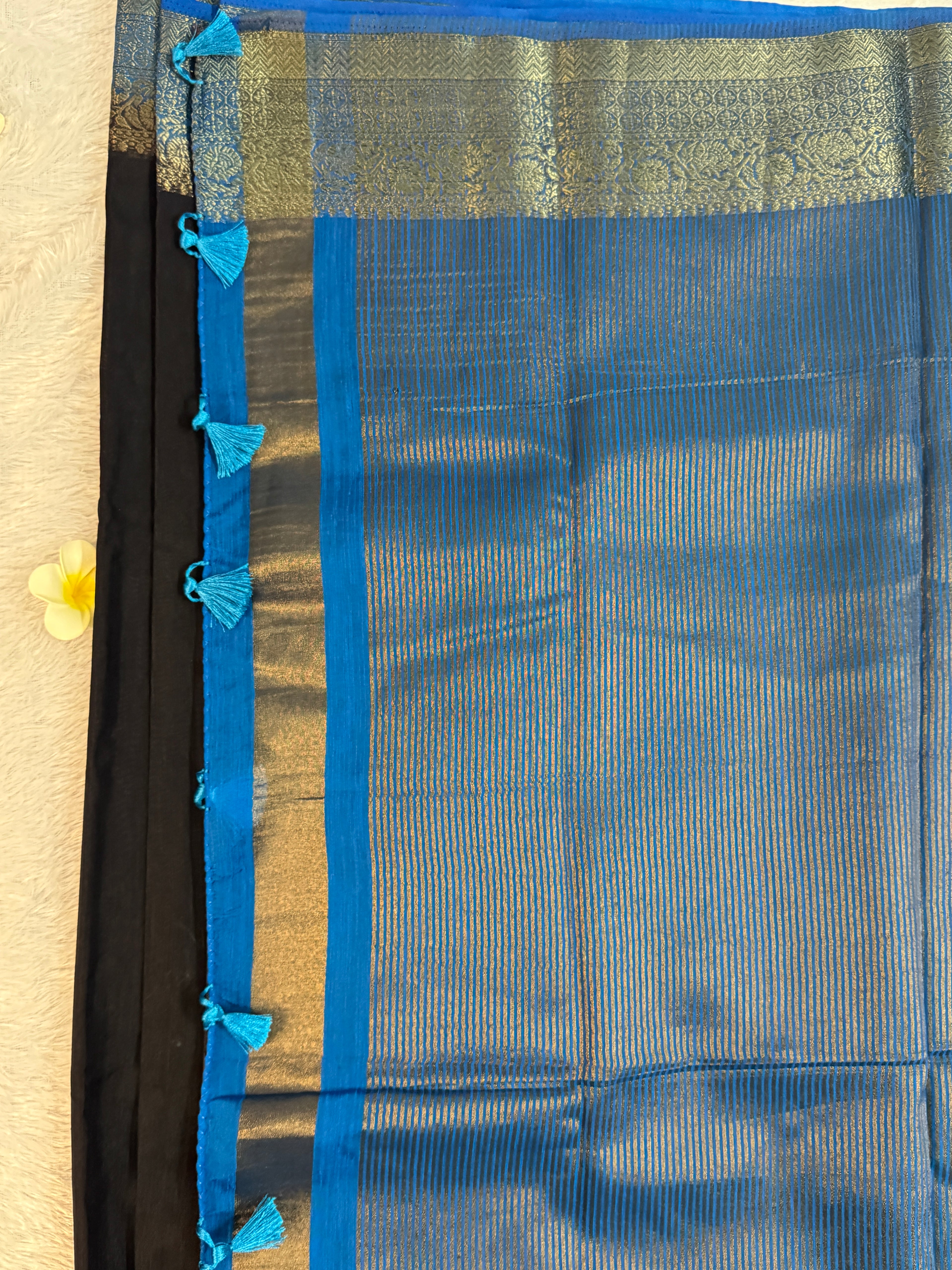 Semi Linen Saree