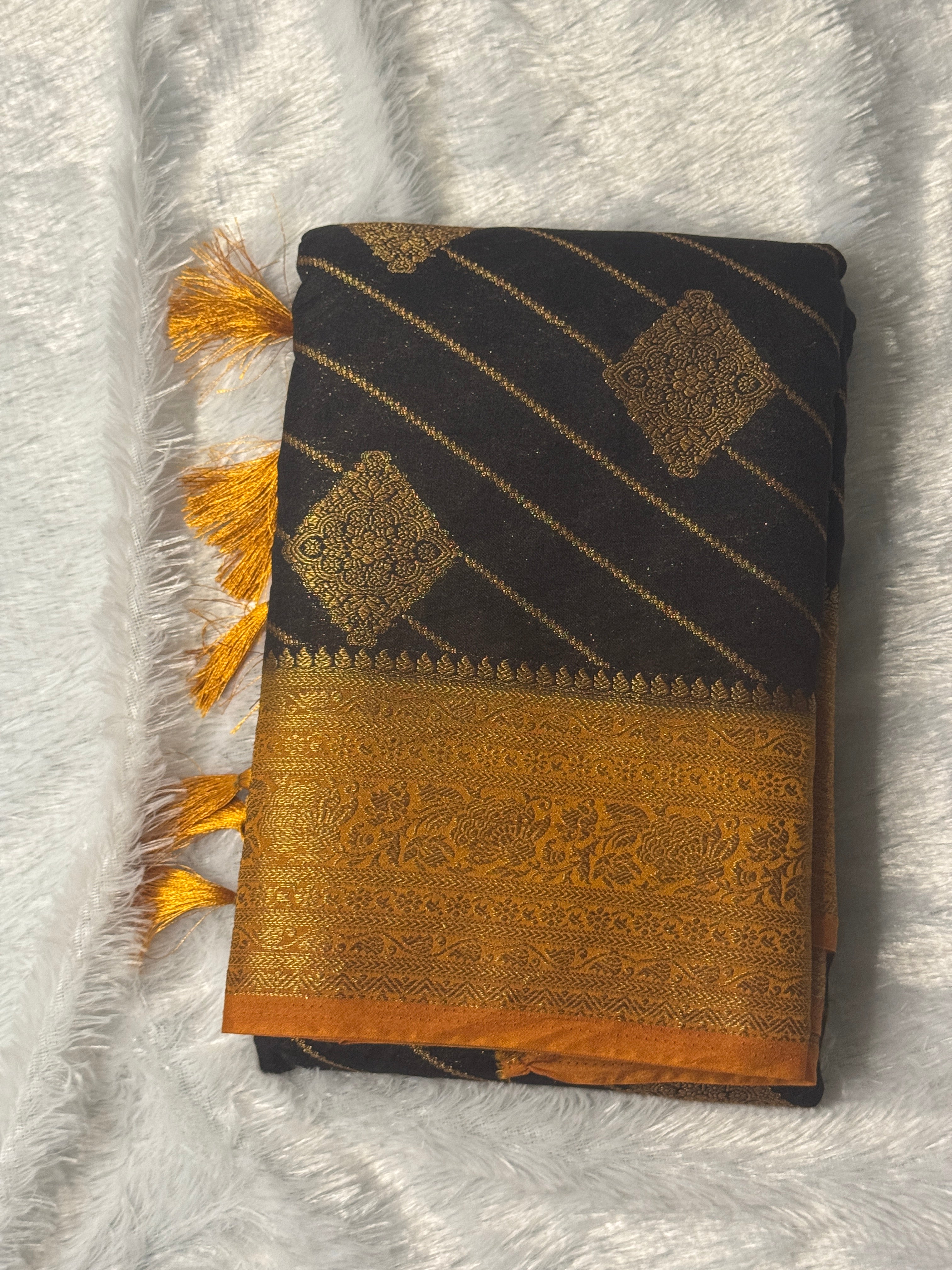 Semi Banarasi Saree