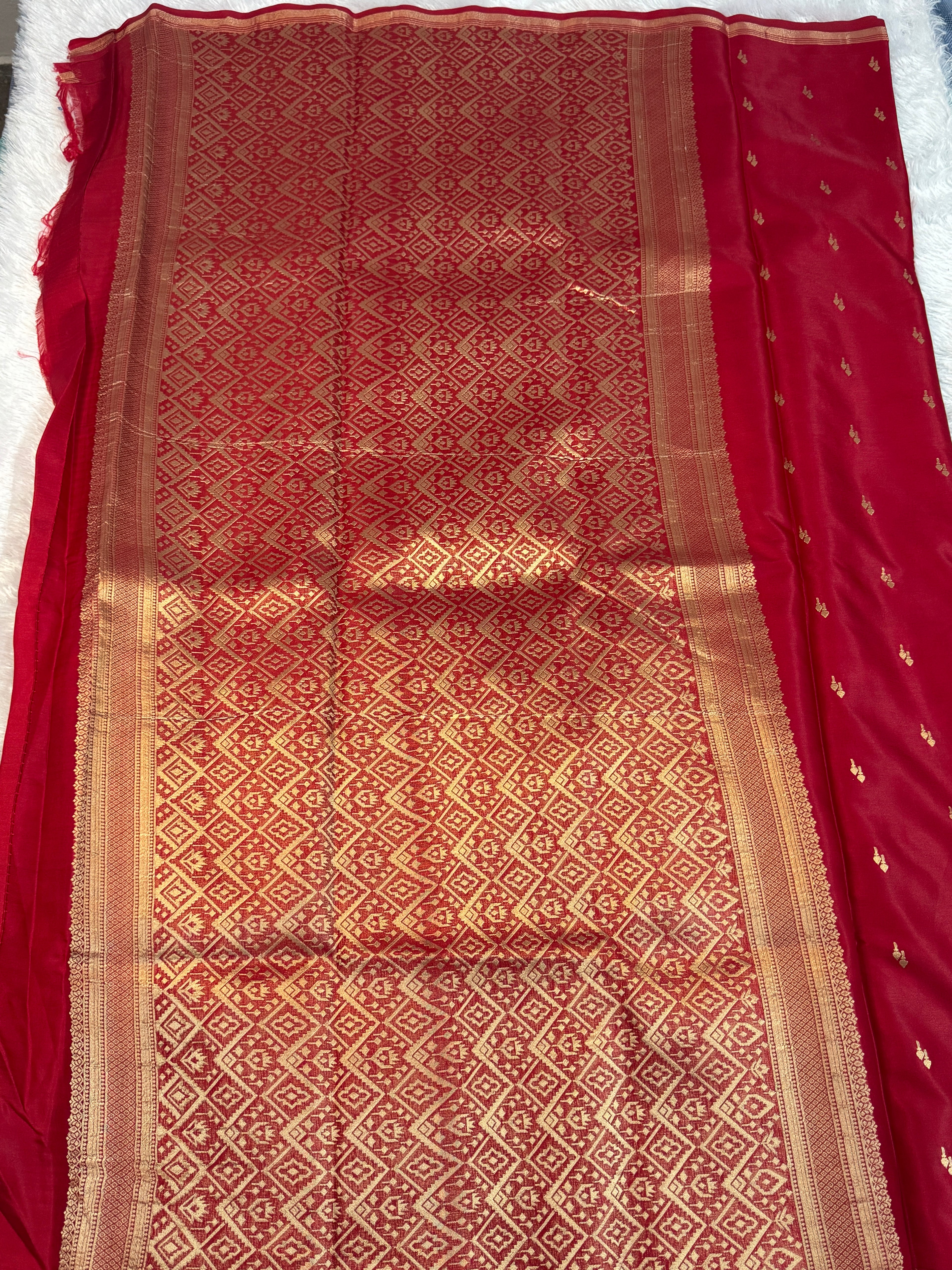 Pure Gajji Silk Saree with All-Over Zari Buttis & Intricate Brocade Pallu